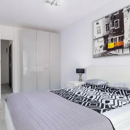 Good Time Apartments Strzelecka A Poznan Exterior photo